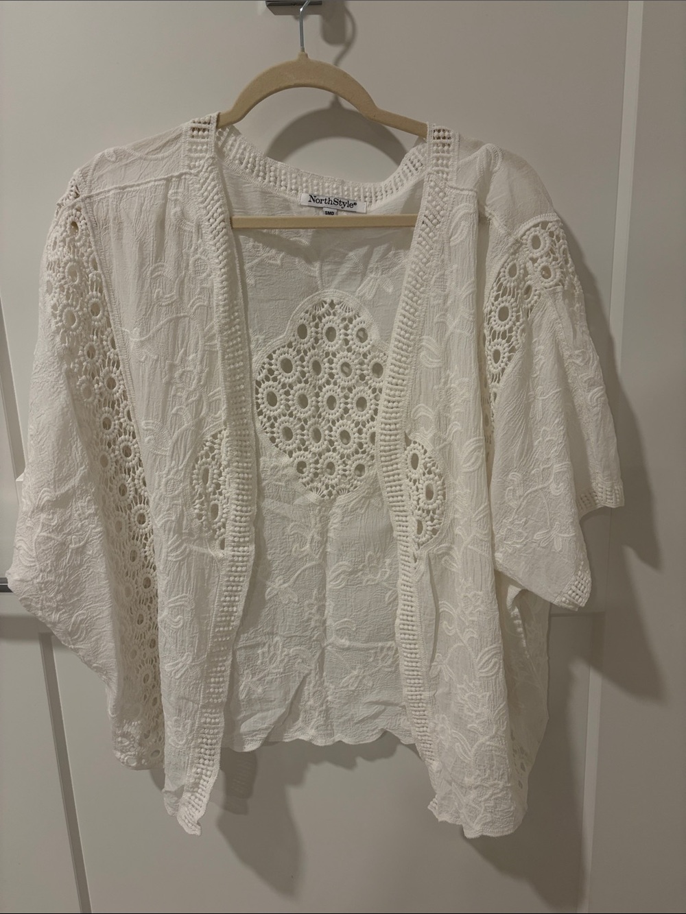 NorthStyle Ivory Crochet Lace Kimono Topper